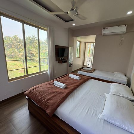 White House Beach Resort, Nagaon Zewnętrze zdjęcie