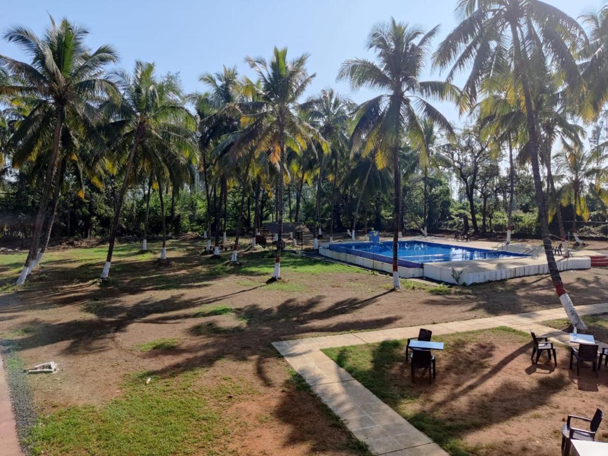 White House Beach Resort, Nagaon Zewnętrze zdjęcie